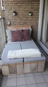 Διακόσμηση σε μικρό μπαλκόνι ή βεράντα