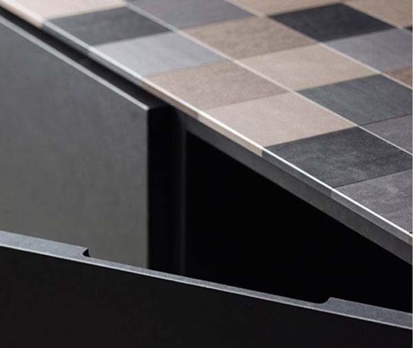 Μοντέρνα κουζίνα από ανακυκλώσιμα υλικά